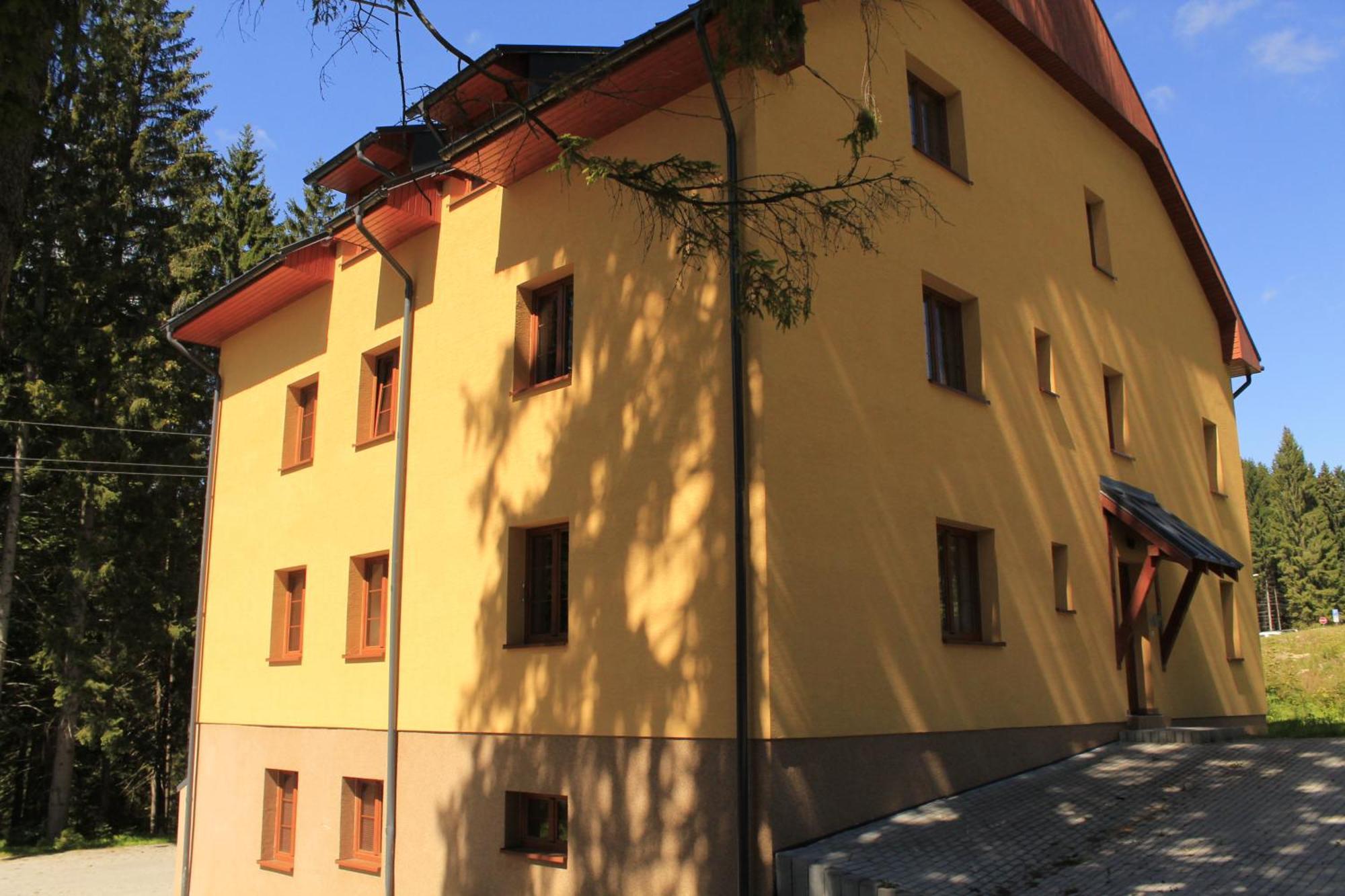 Apartmány Olympia Zelezna Ruda Exterior foto