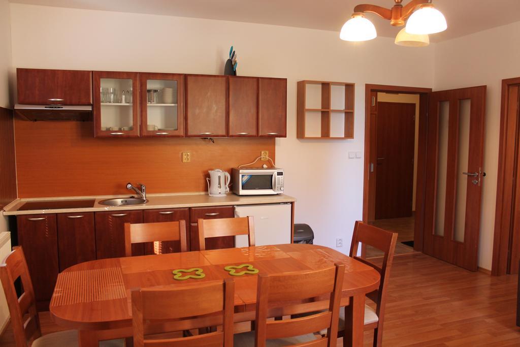 Apartmány Olympia Zelezna Ruda Exterior foto